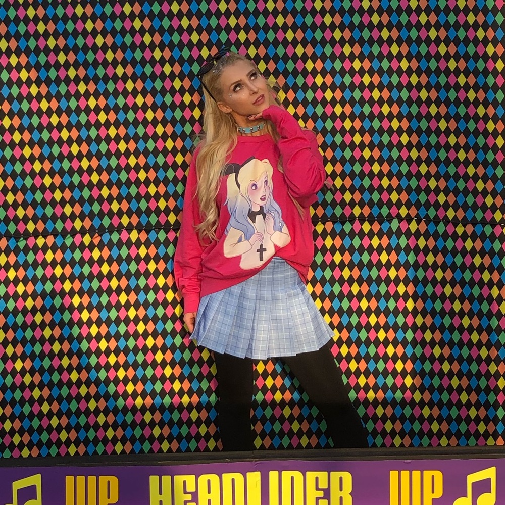 Welcome to Wonderland Sweatshirt